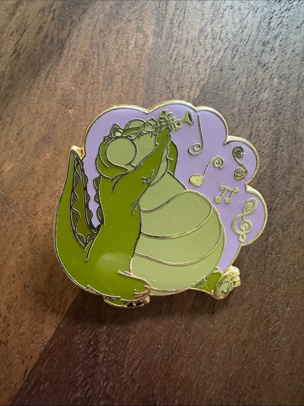 Disney Louis collectible Pin from the Disney’s Princess and the Frog. No backing